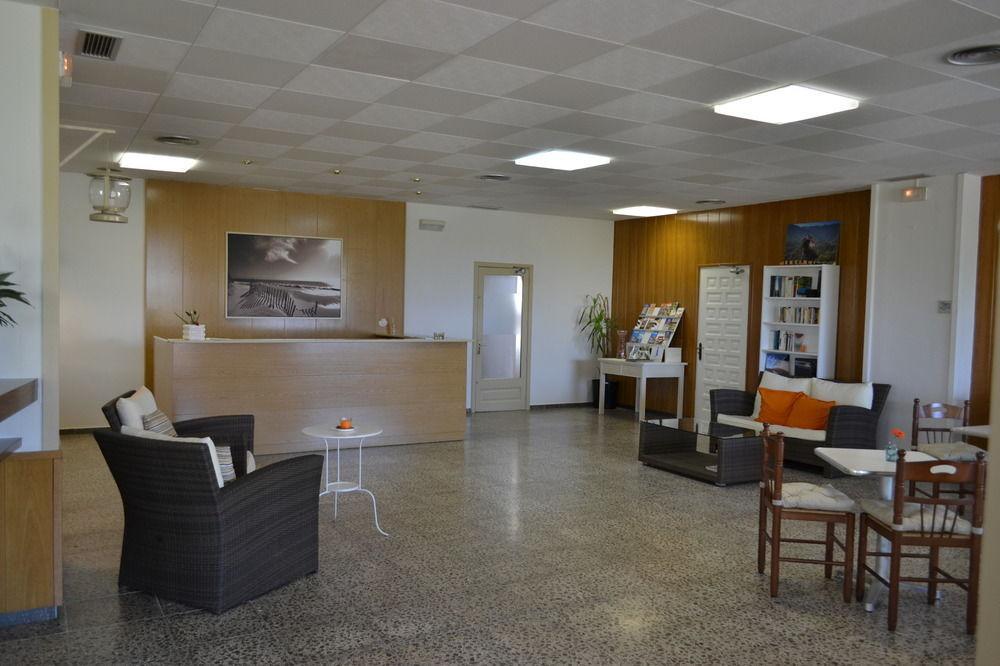 Hostal L'Esplai Виладомат Экстерьер фото